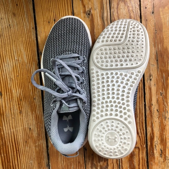 Women’s Under Armour “Ripple” shoes - Picture 3 of 3